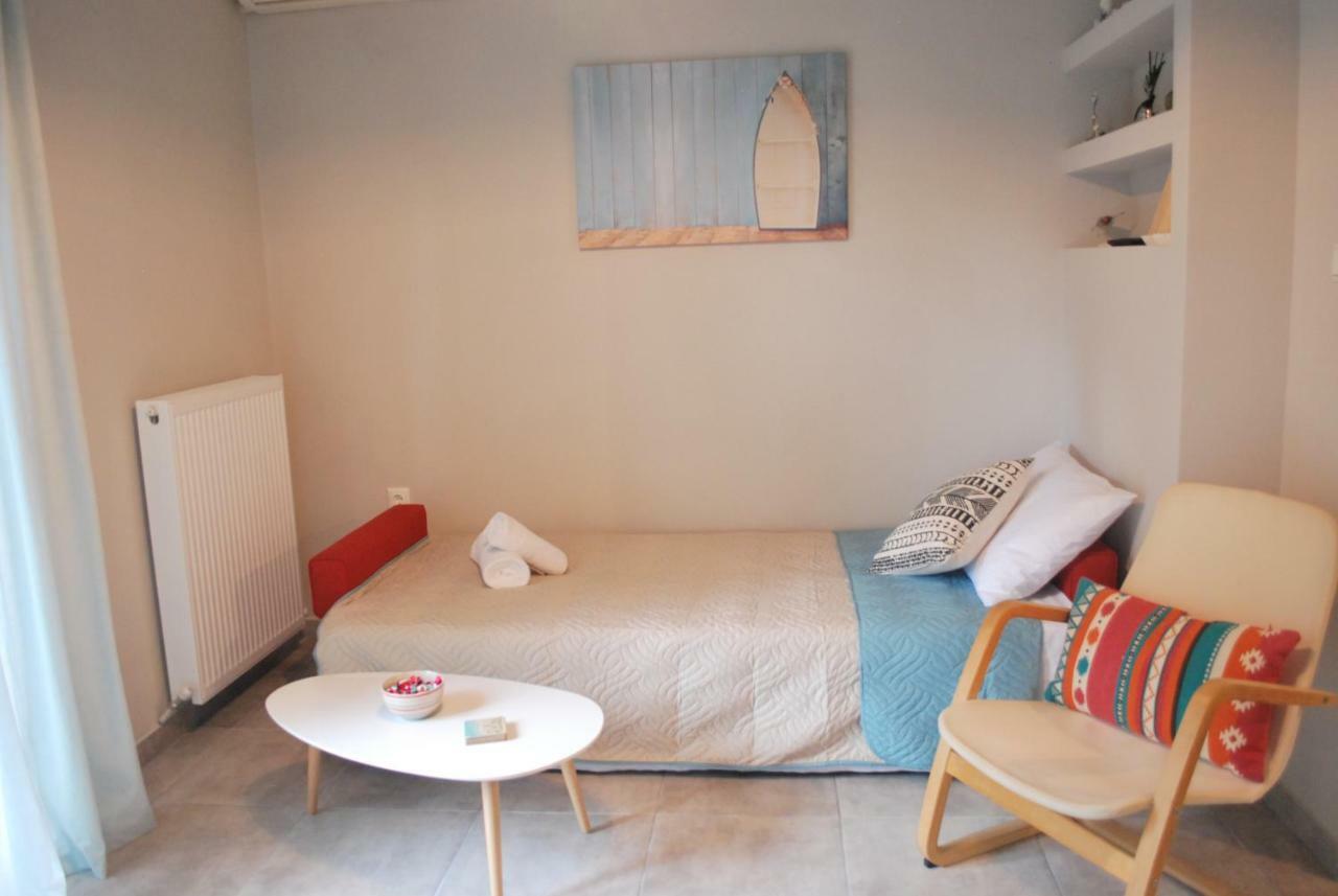 Cornelia Apartment PalaiónTsiflíkion Buitenkant foto